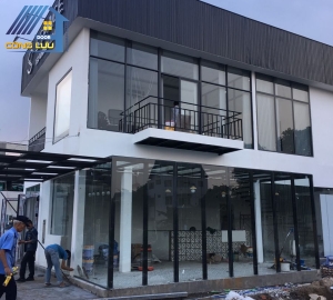 Cách chọn cửa nhôm phù hợp với nhà phố – Kinh nghiệm từ chuyên gia nhôm kính