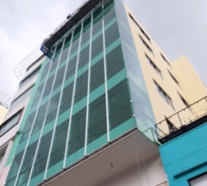 Lắp đặt mặt dựng nhôm kính