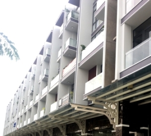Thiết kế thi công cửa kính