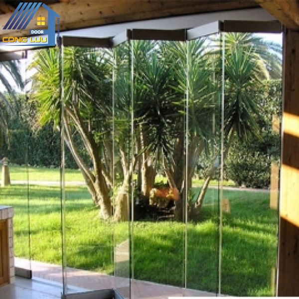Cửa kính xếp trượt nhiều cánh đẹp