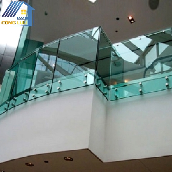 Lan can kính cường lực 04
